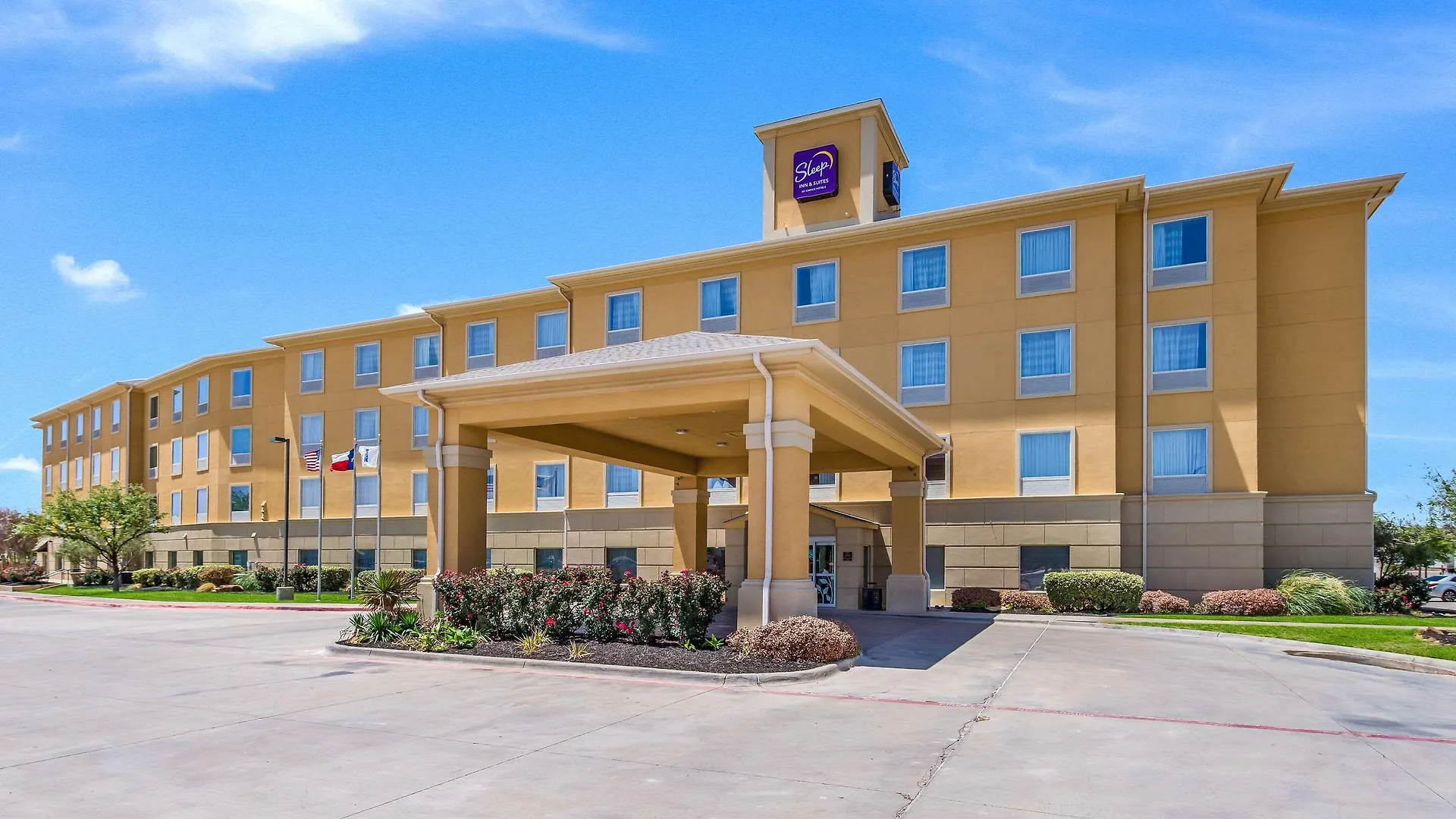 Where to Stay Near Midland County Historical Museum: 5 Airport Hotels