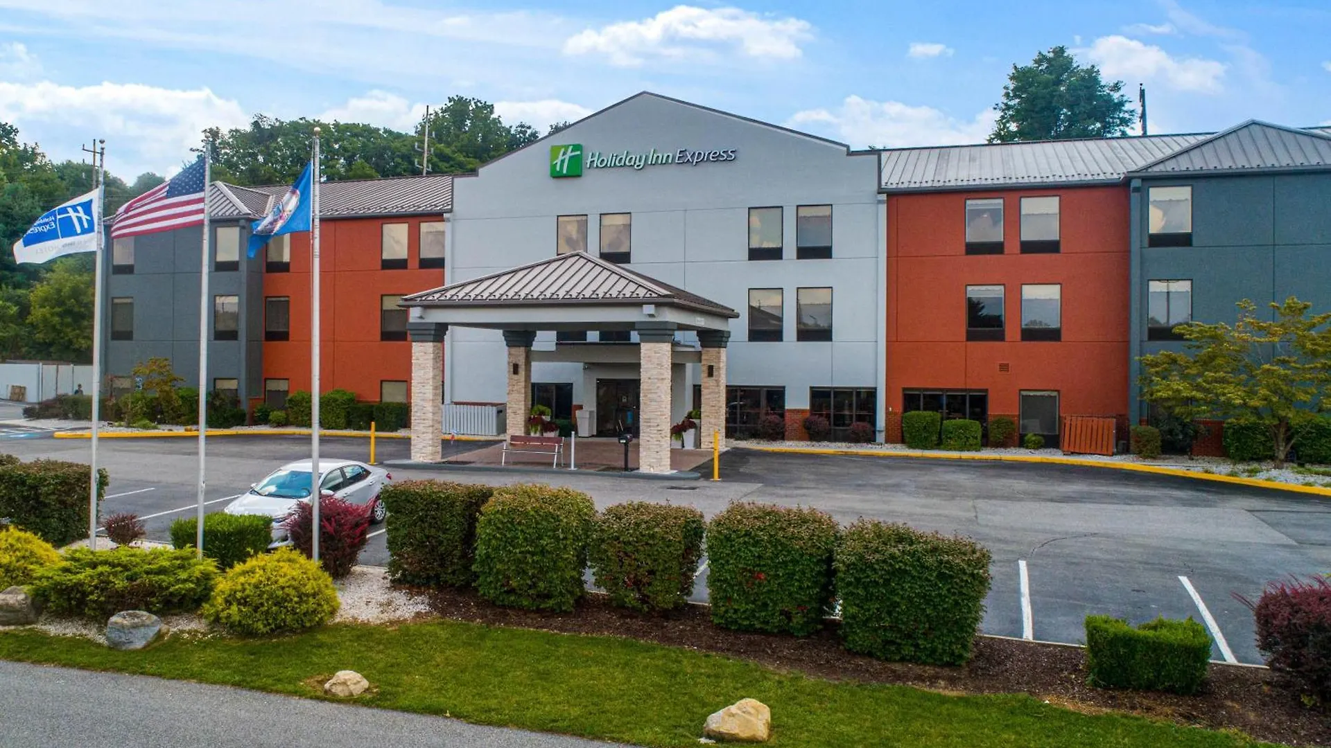 Staying in Appalachian Mountains: 9 Hotels Rated for Facilities
