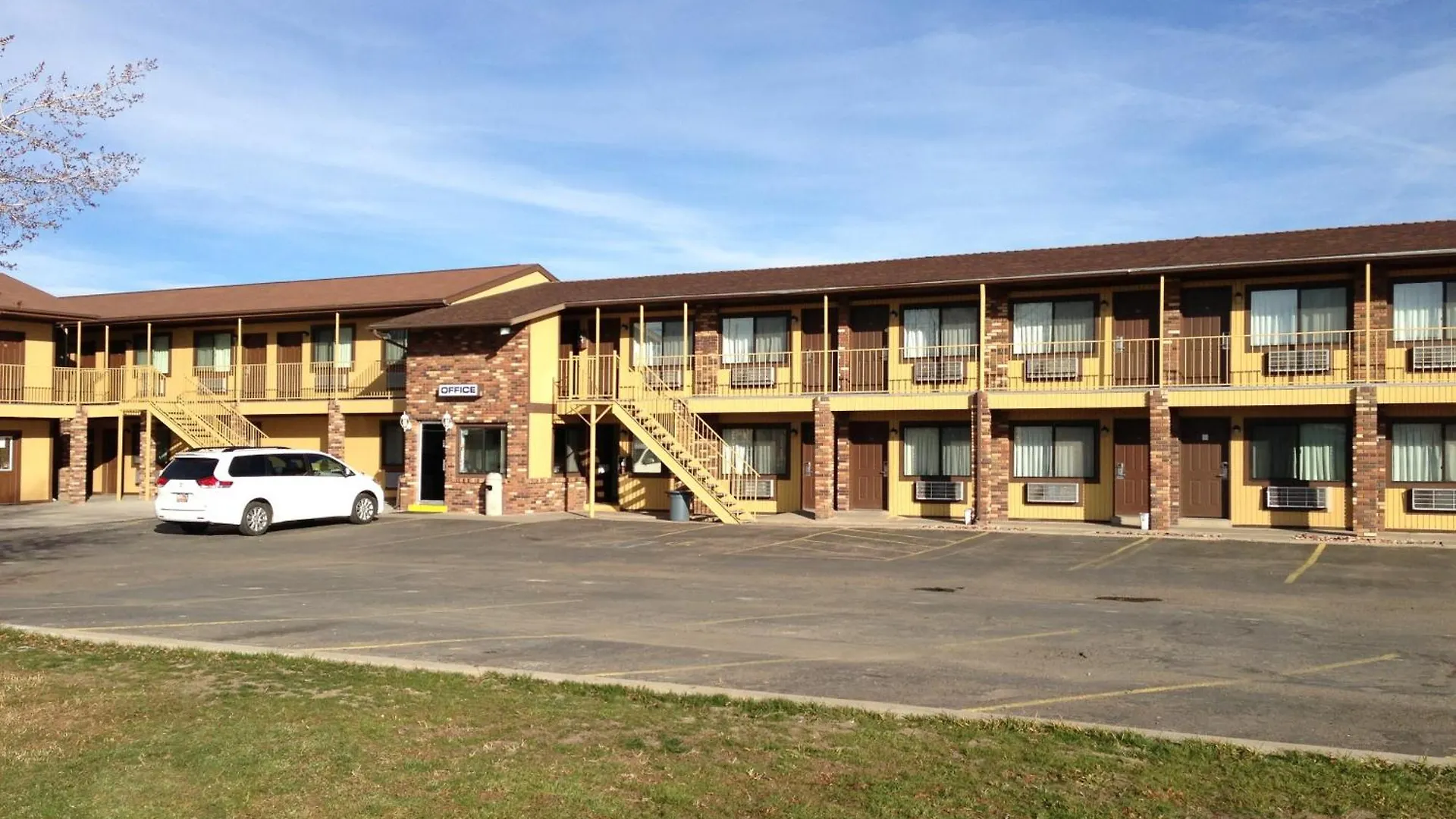 4 Smart Budget Hotels Near Flaming Gorge Worth Booking